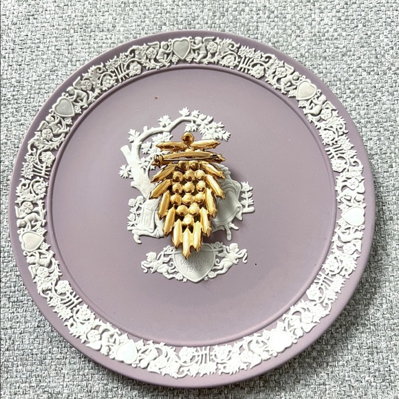 Vintage Rhinestone Brooch - Picture 3 of 4